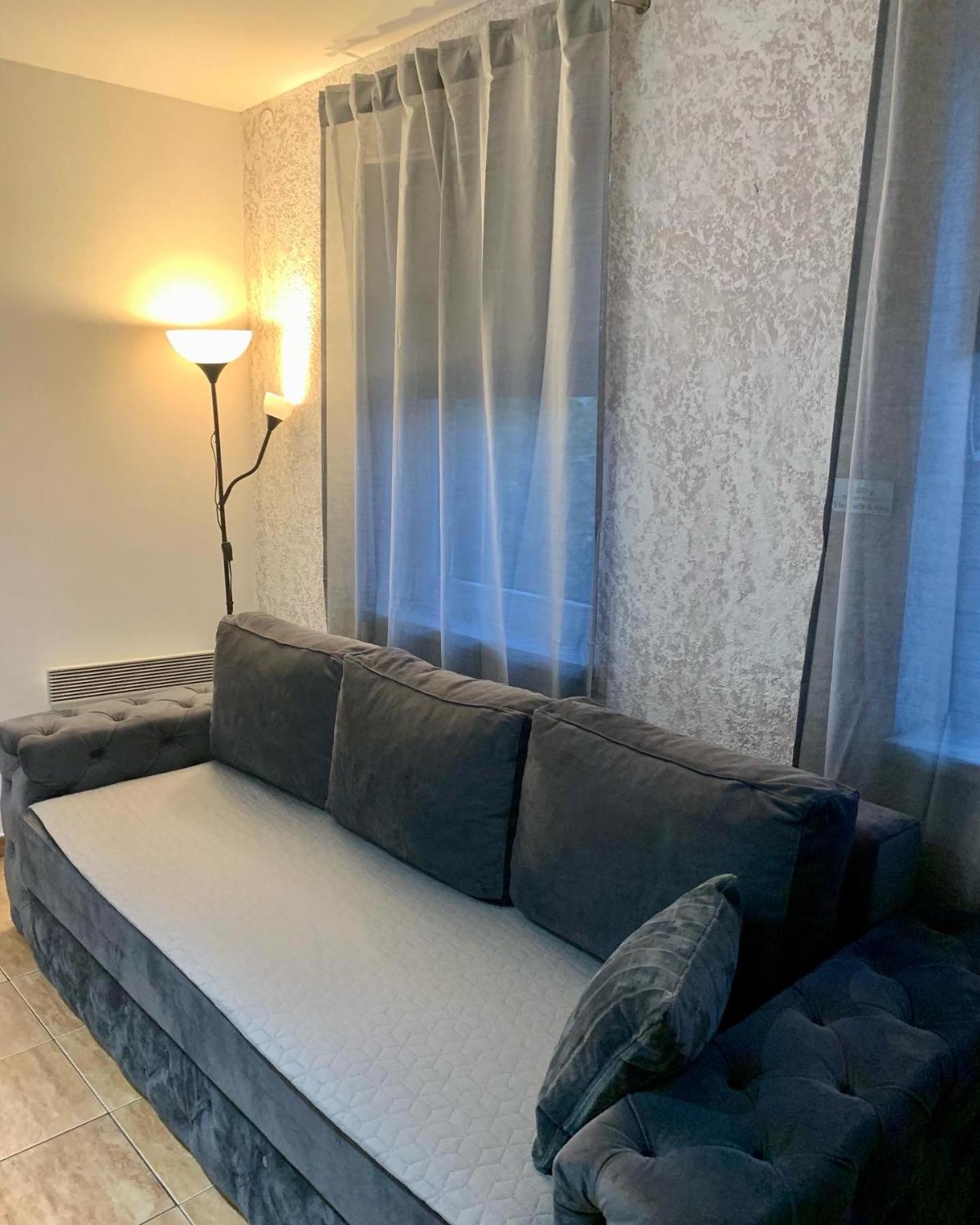 Guesthouse Vladimir & Ana Pančevo エクステリア 写真