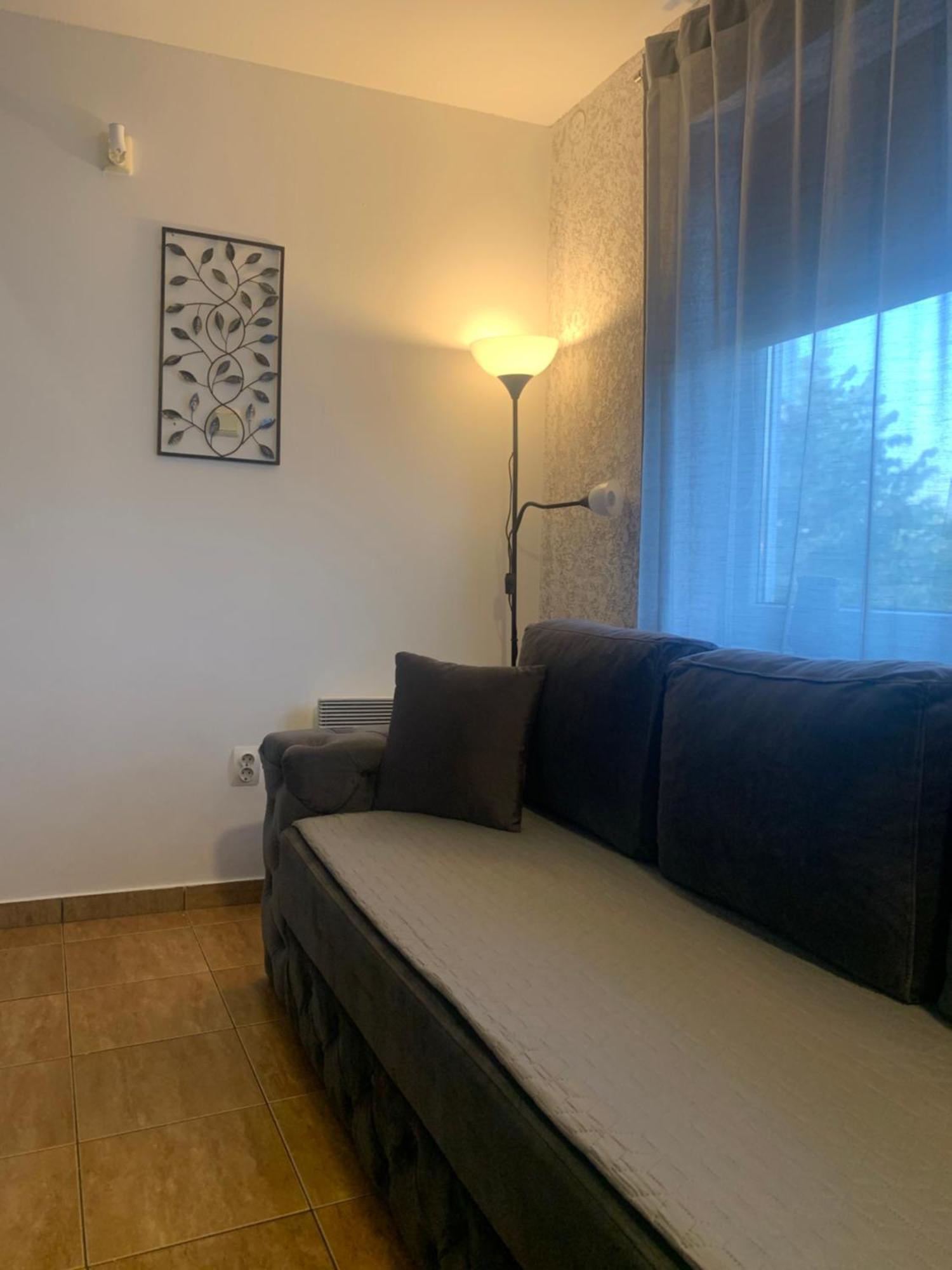 Guesthouse Vladimir & Ana Pančevo エクステリア 写真